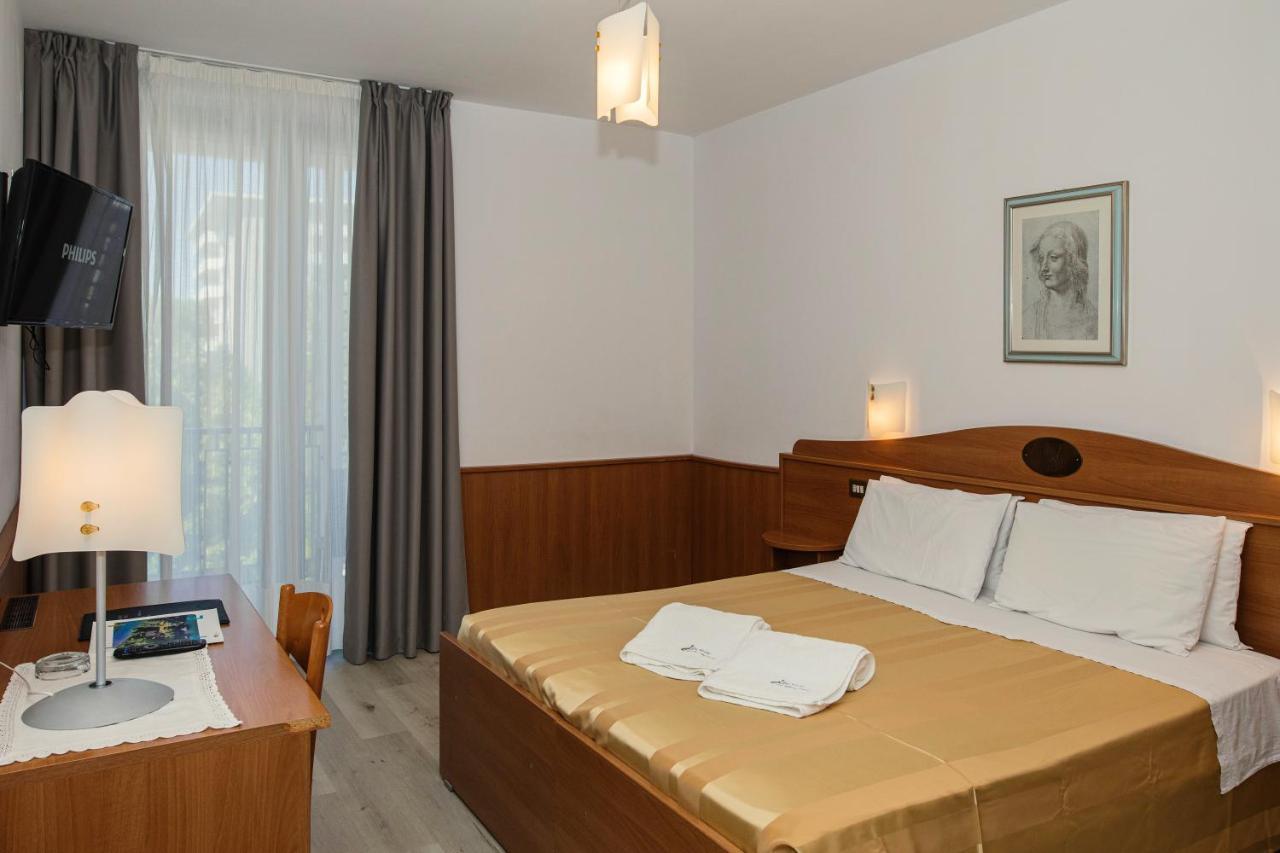 Hotel Leonardo Da Vinci Wellness Spa Bibione Kültér fotó