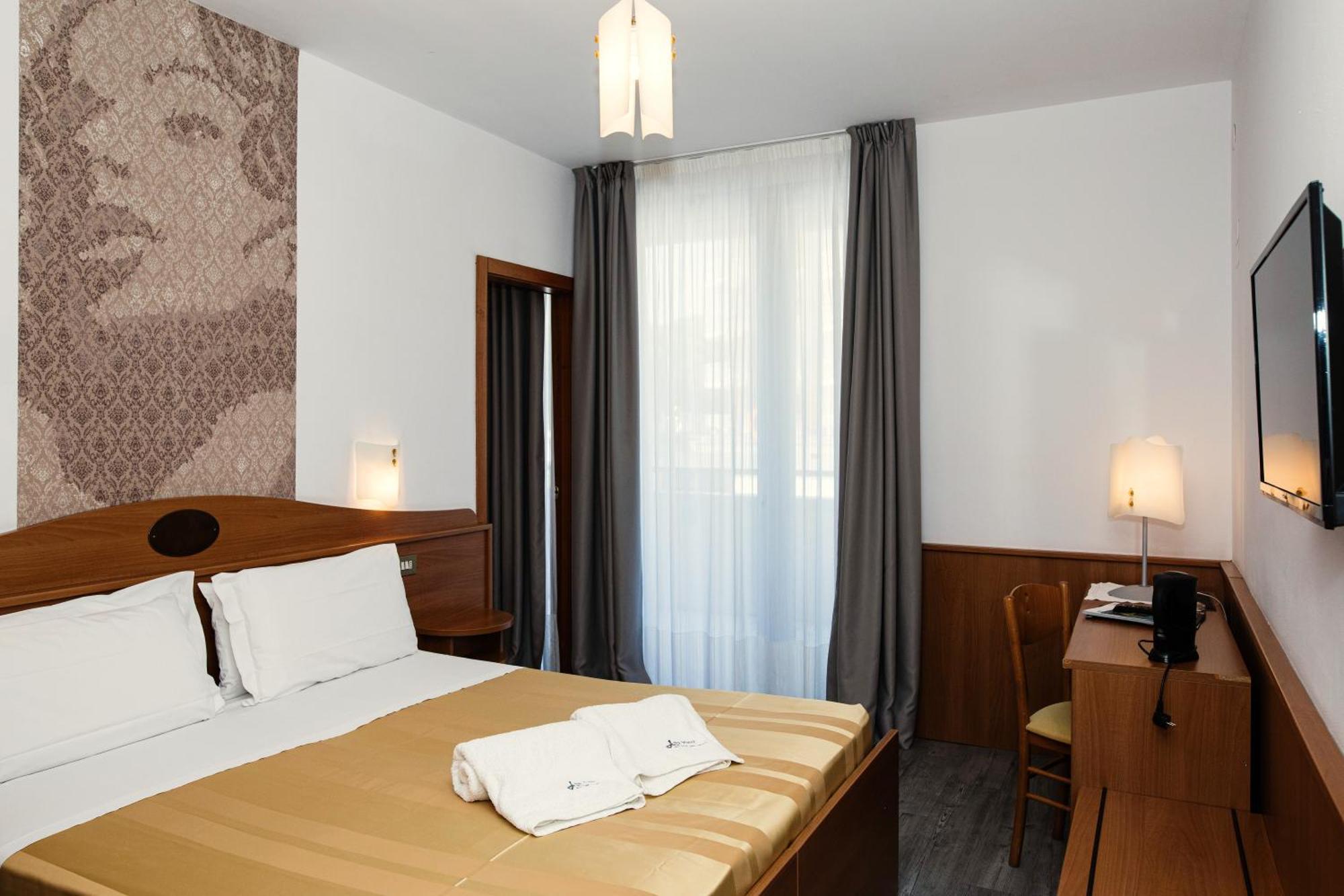 Hotel Leonardo Da Vinci Wellness Spa Bibione Kültér fotó