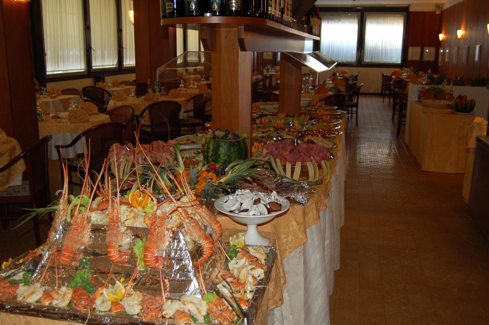 Hotel Leonardo Da Vinci Wellness Spa Bibione Kültér fotó